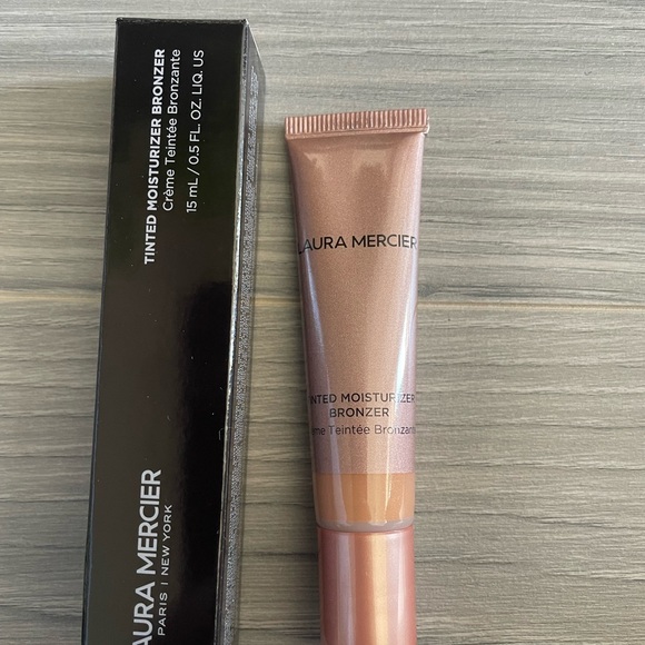 Laura Mercier tinted moisturizer bronzer- #4 sunlight - Picture 1 of 2